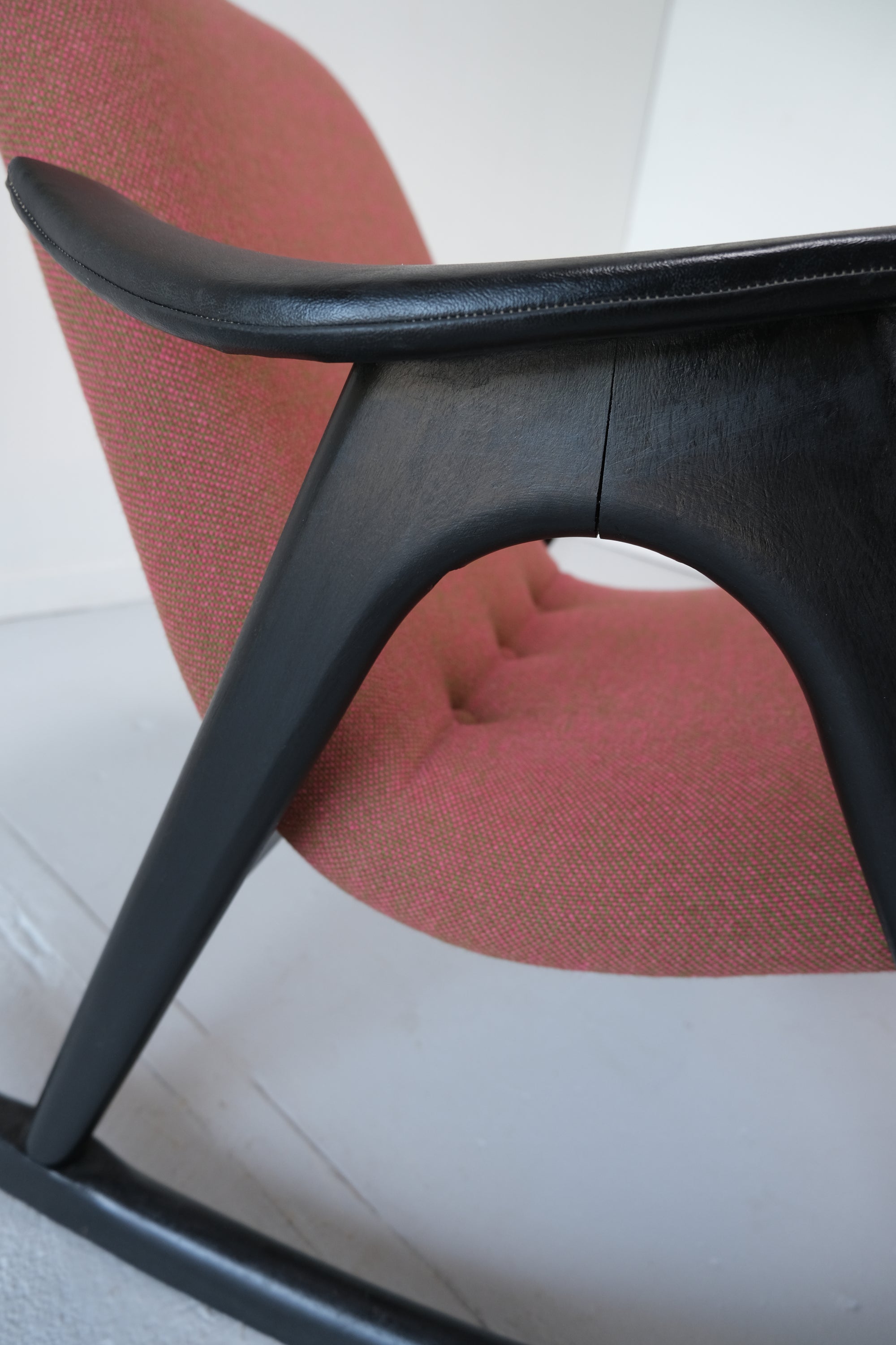 Schommelstoel Louis van Teeffelen x Kvadrat